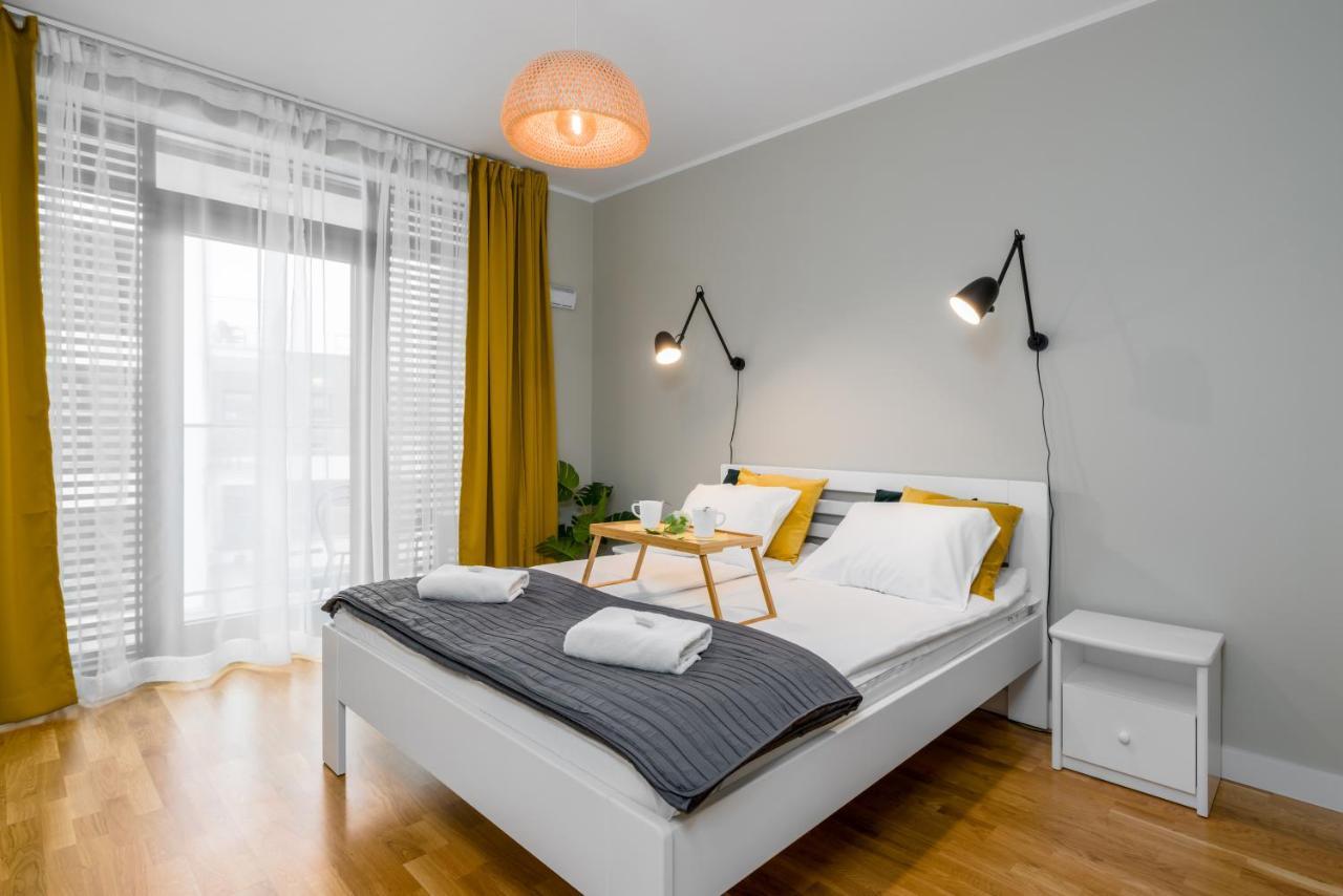 Apartament Black & White Mostowa By Renters Poznan Exterior foto